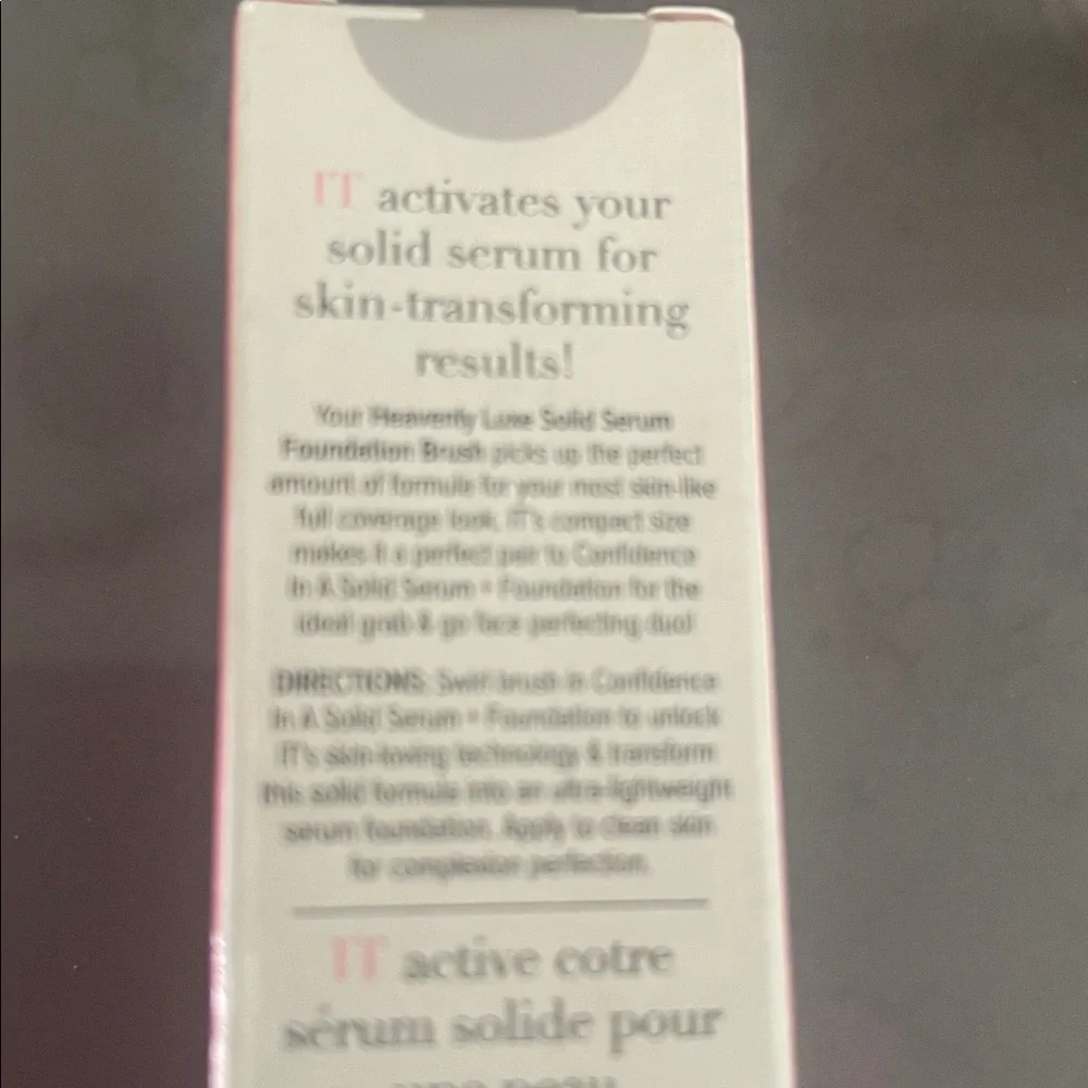 IT Cosmetics Heavenly Luxe Solid Serum Foundation Brush No. 29 - Black and Cream
